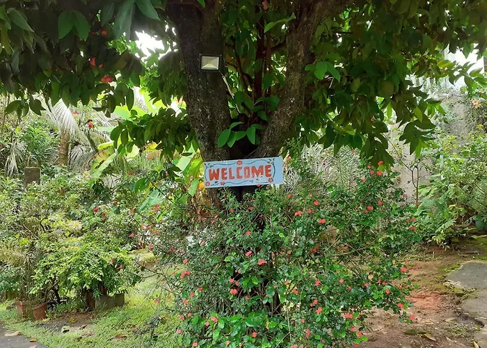 Gigi's Self Catering Port Glaud