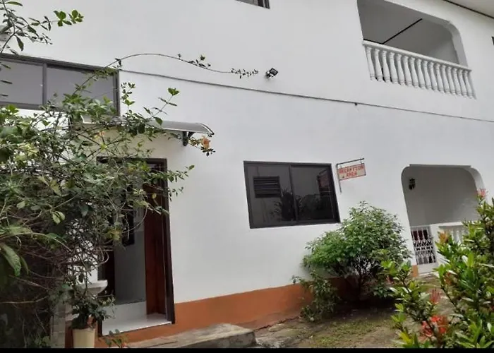 Apartment Gigi's Self Catering Port Glaud